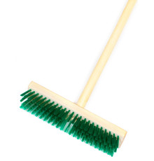 Щетка для мытья пола с дер. черенком скрабер 29-6,5 см длина ворса 3 см, длина черенка120 см ,РБ