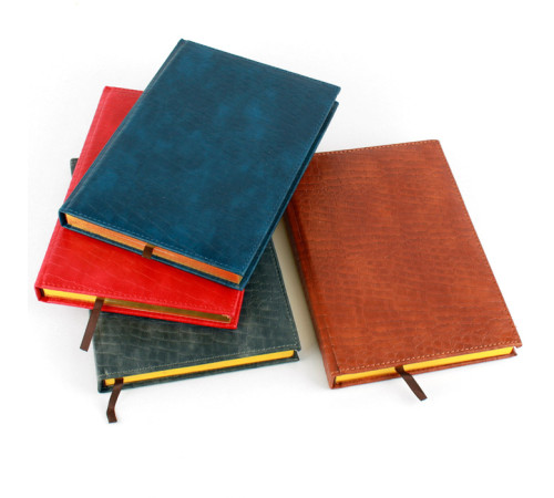 Ежедневник А5 Darvish, недатиров. 136л обложка кож.зам. ассорти(красный, корич.,синий,серый), Китай