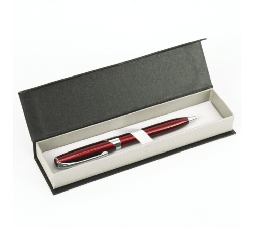 Ручка подар. корпус красный с серебристой отделкой в футляре. Китай